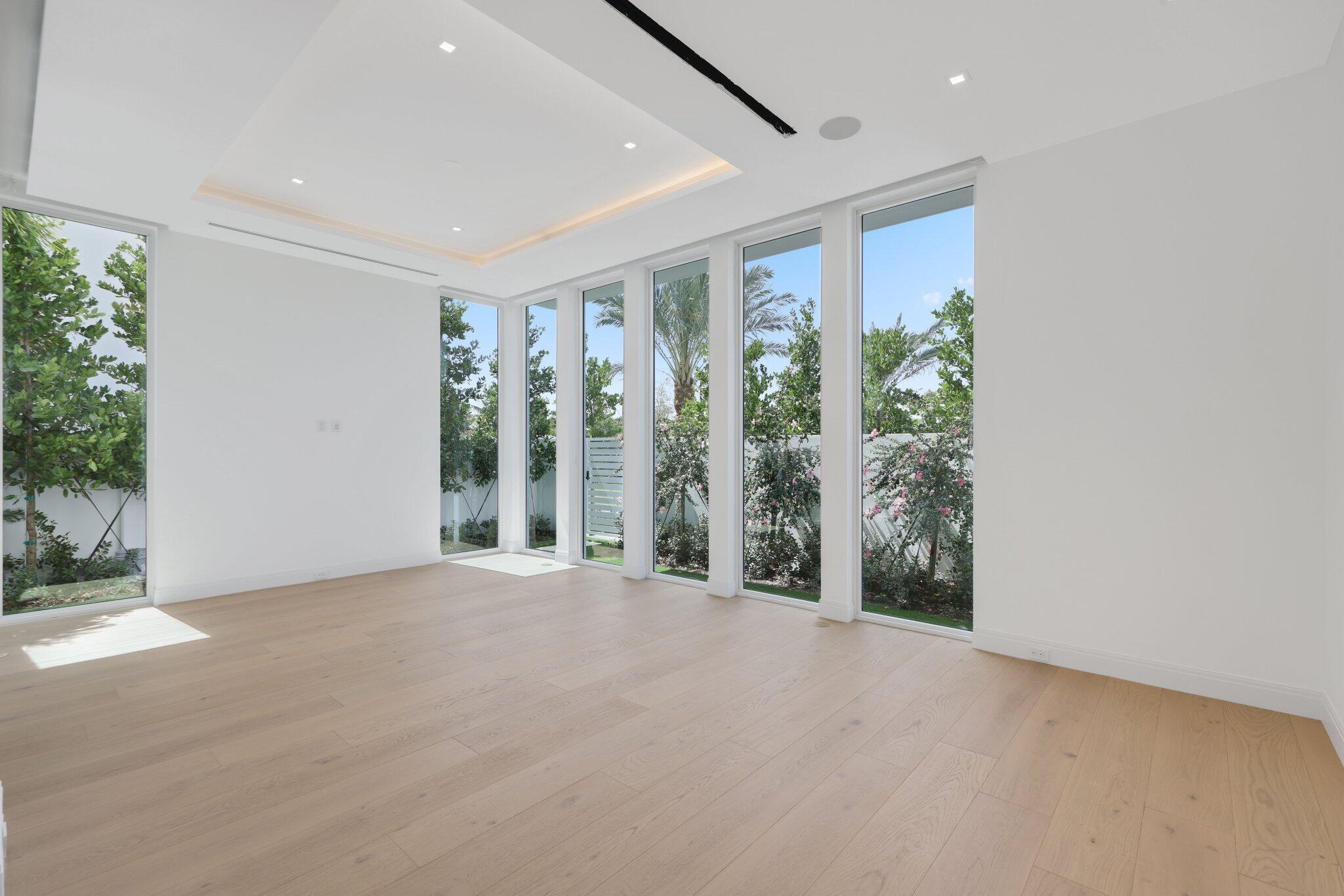 Grove Estates - Residential