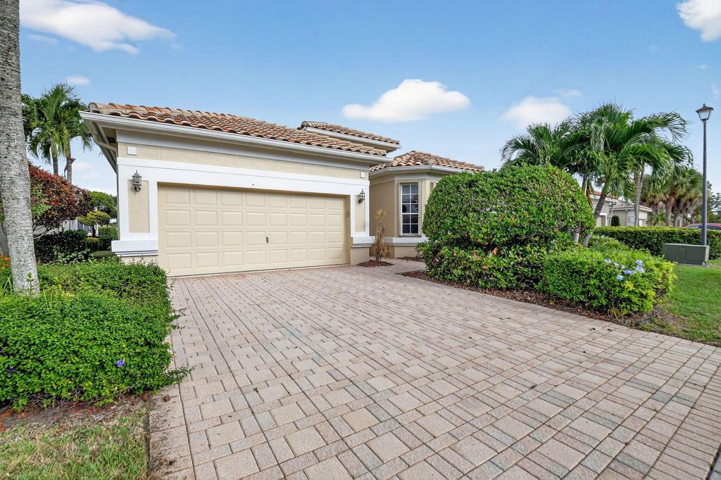 Photo of 6875 Southport Drive, Boynton Beach, FL 33472 (MLS # R11108326)