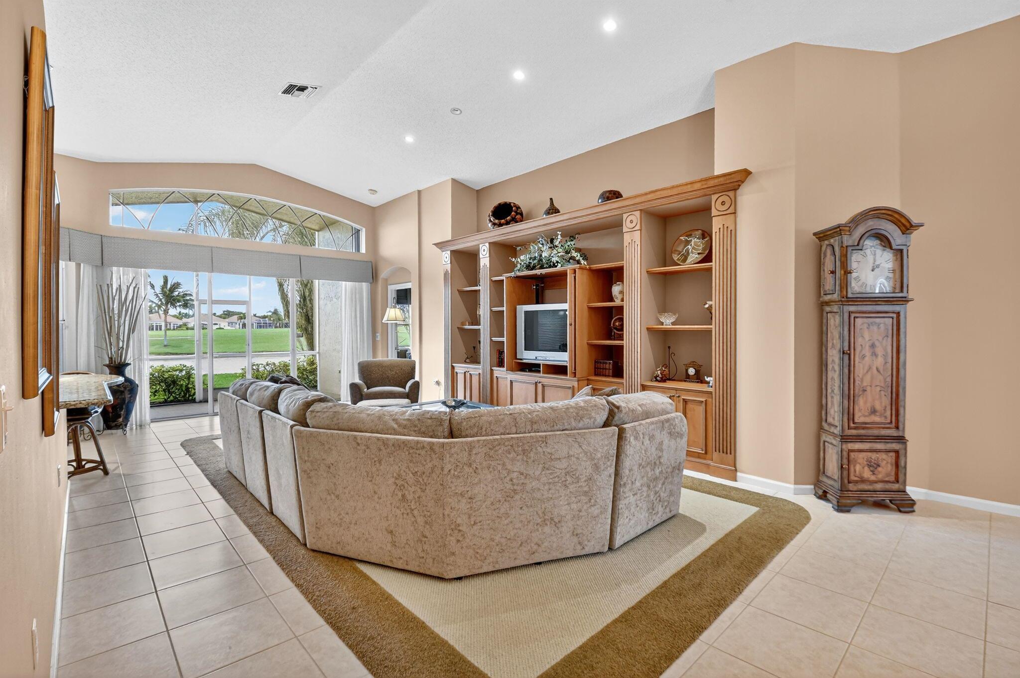 6875 Southport Drive