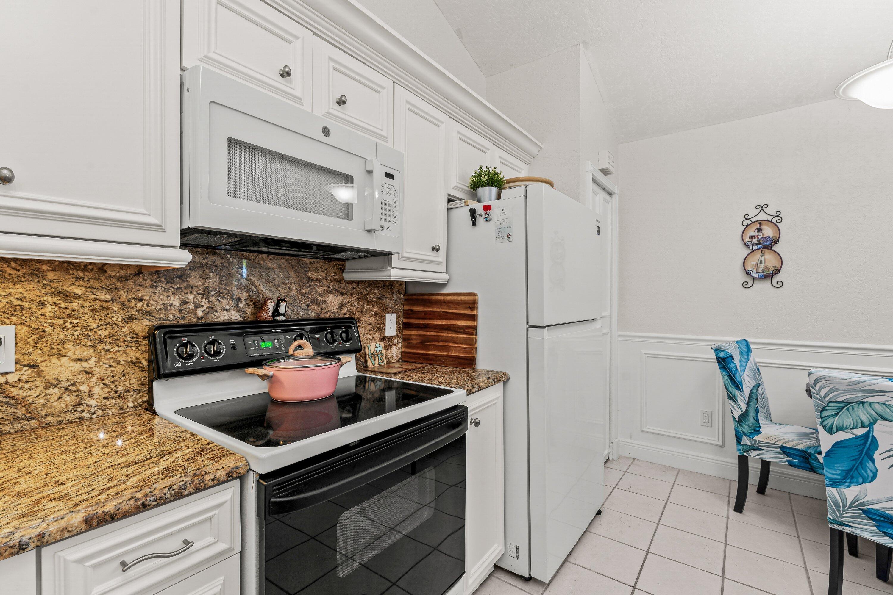 WESTWOOD GARDENS 1 - Residential