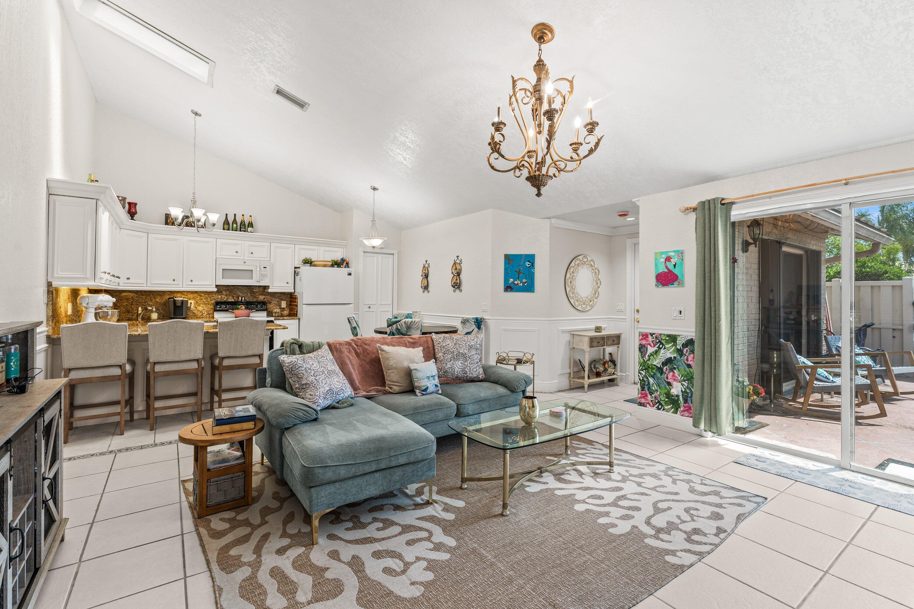 5789 Golden Eagle Circle