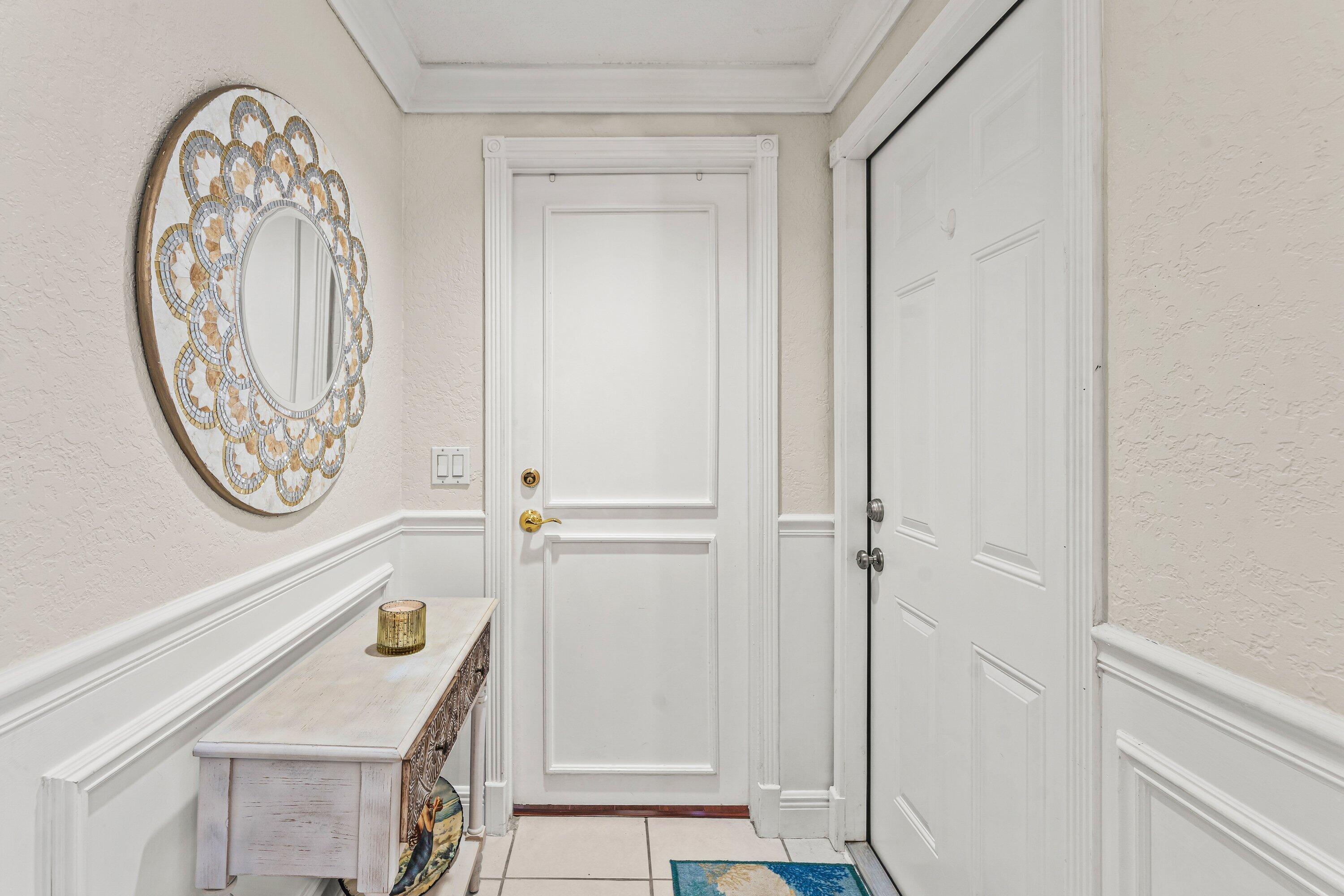 5789 Golden Eagle Circle