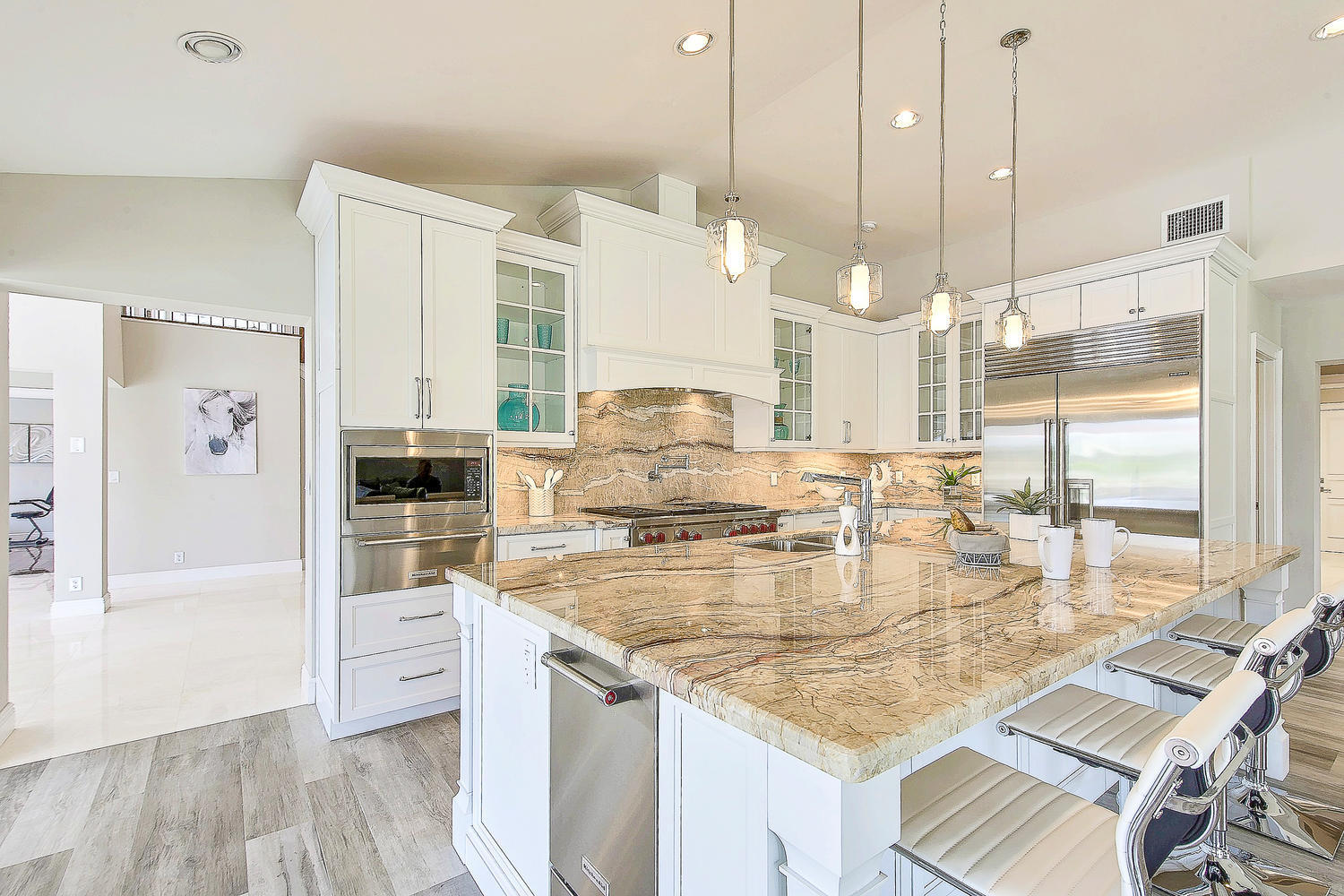 SANTA BARBARA SHORES - Residential