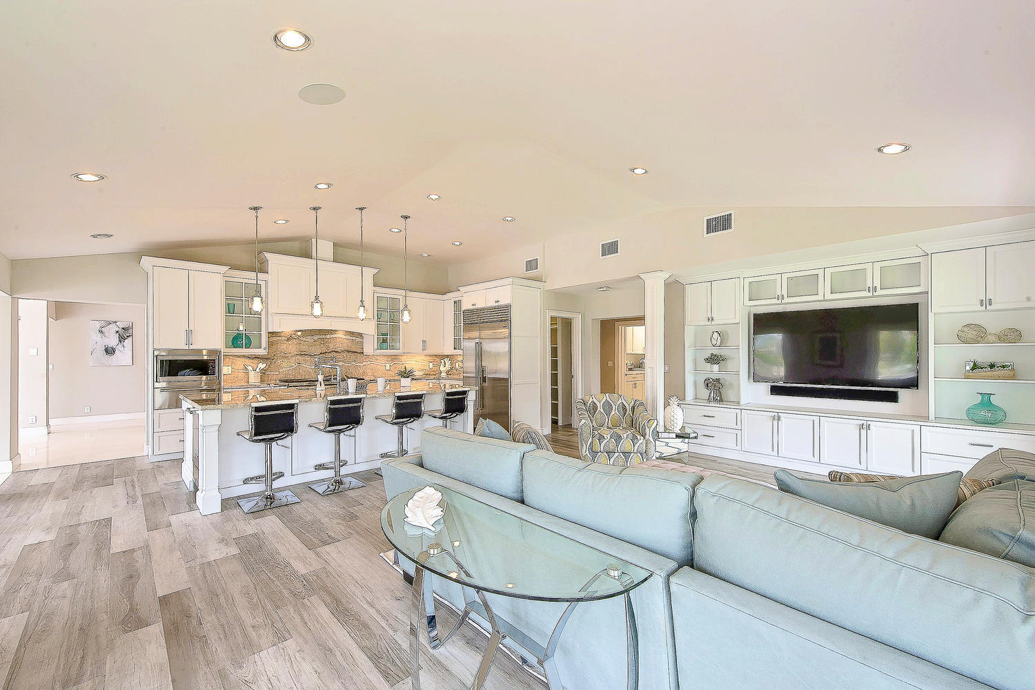 SANTA BARBARA SHORES - Residential