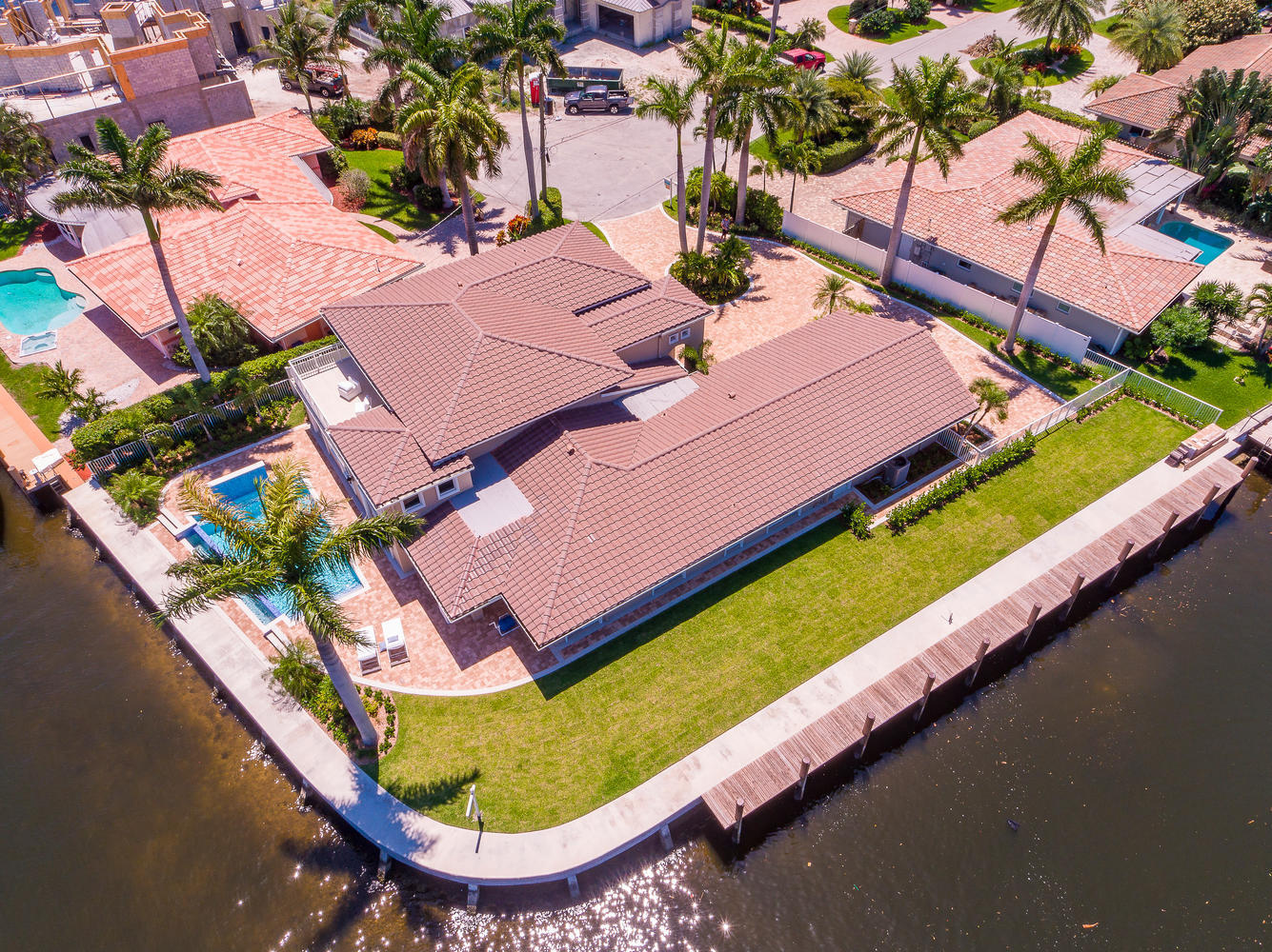 SANTA BARBARA SHORES - Residential