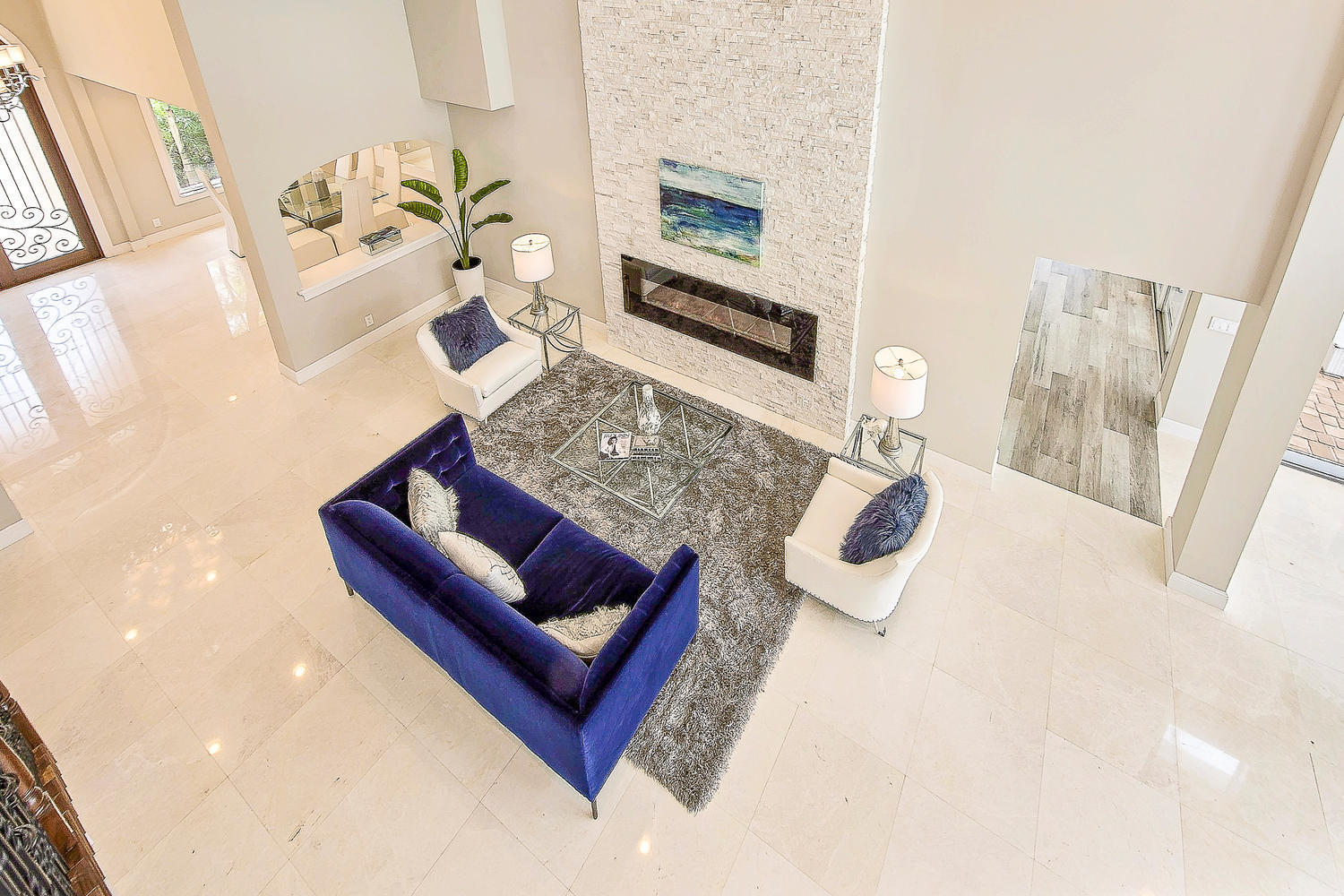 SANTA BARBARA SHORES - Residential