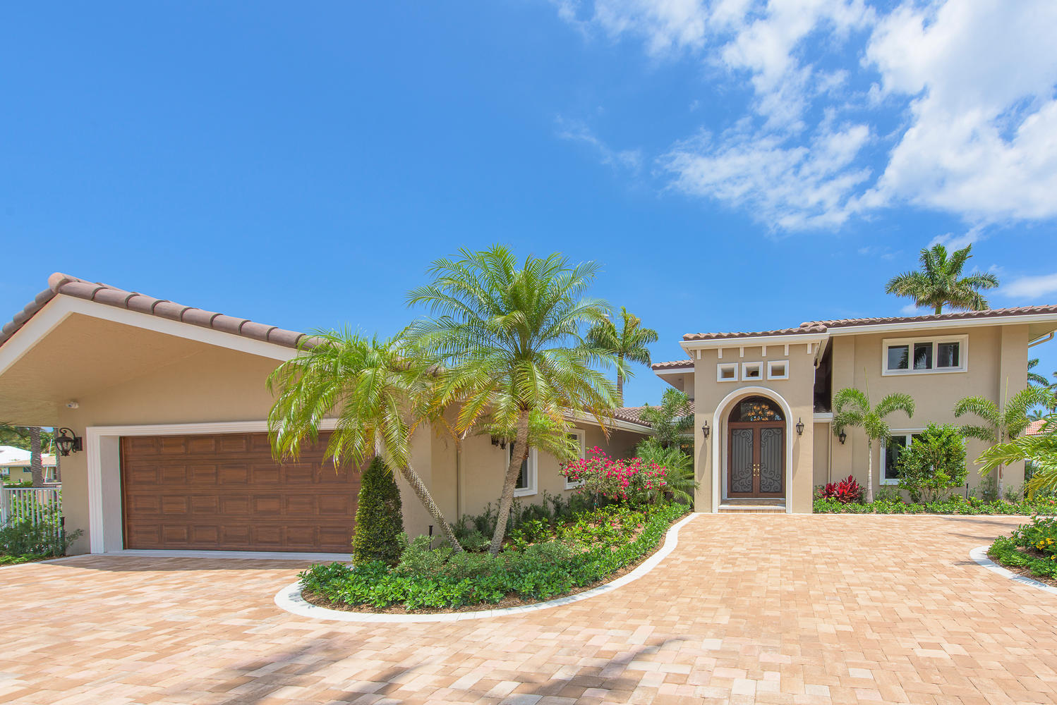 SANTA BARBARA SHORES - Residential