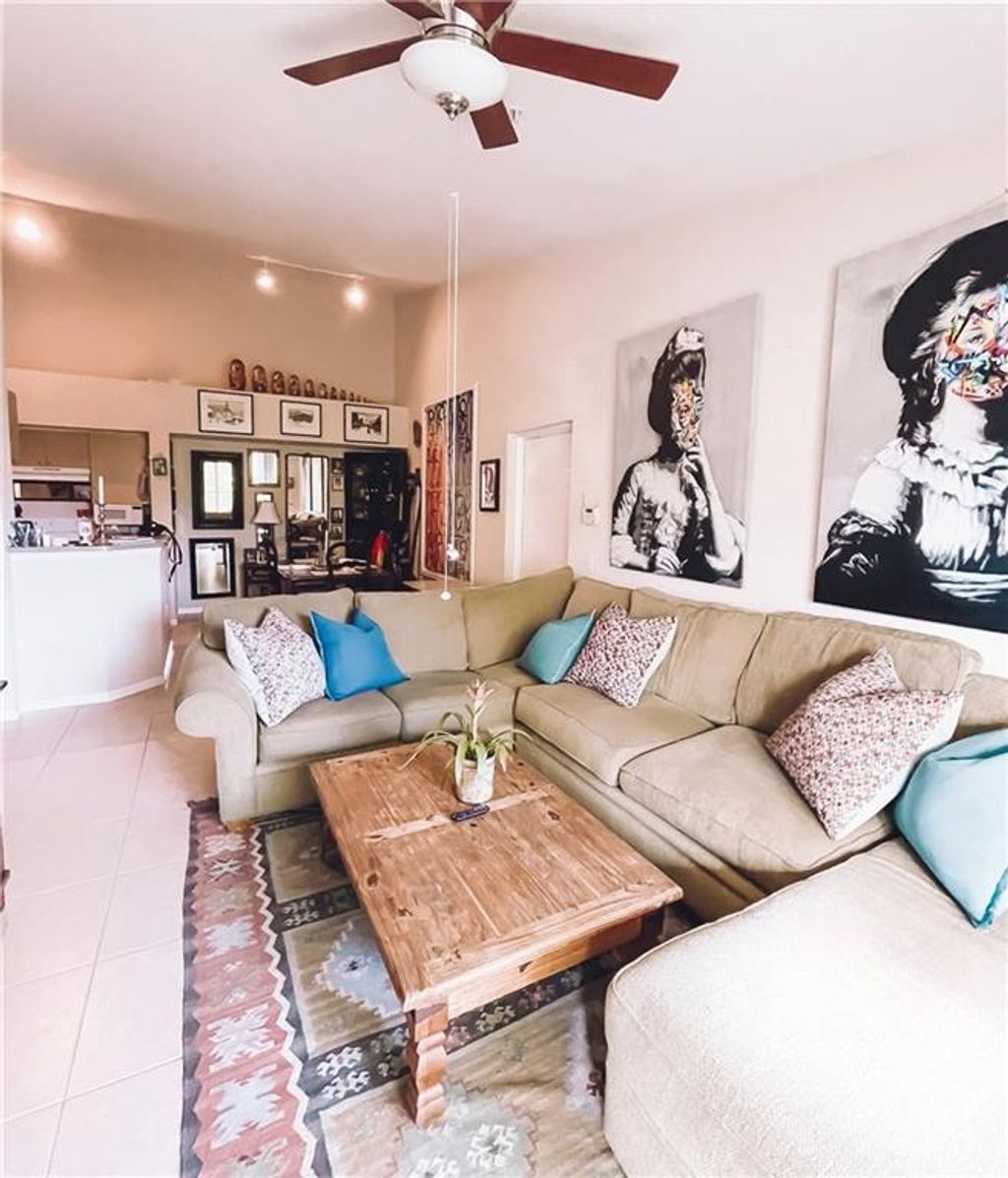 Photo of 1020 Villa Ln #1020, Boynton Beach, FL 33435 (MLS # F10327972)