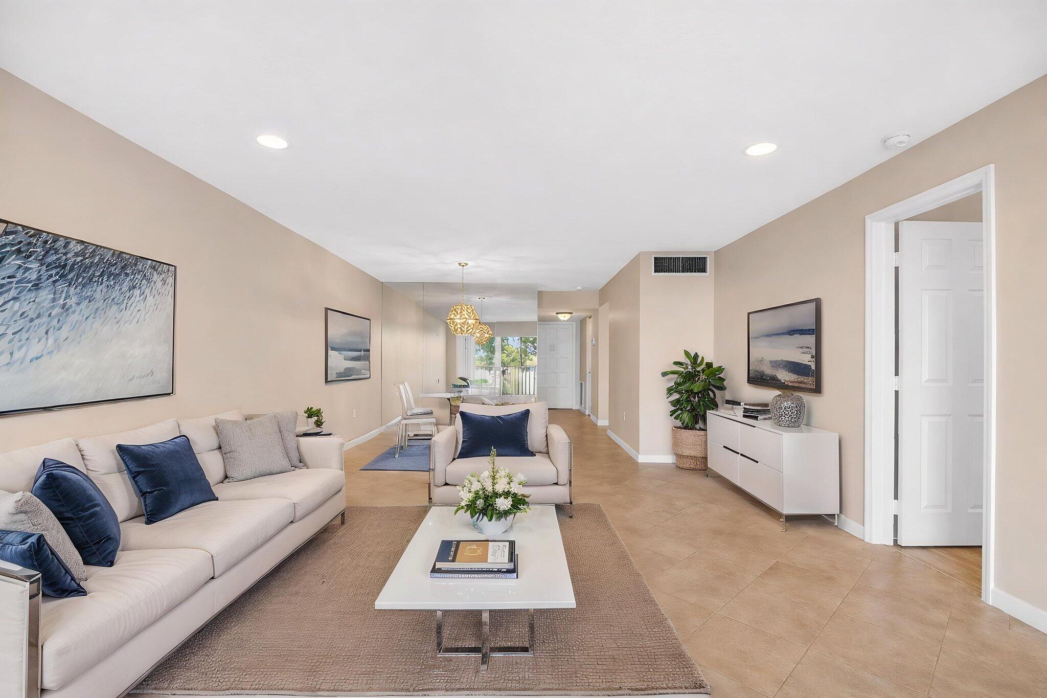 FOUNTAINS OF PALM BEACH CONDO 5 - Residential