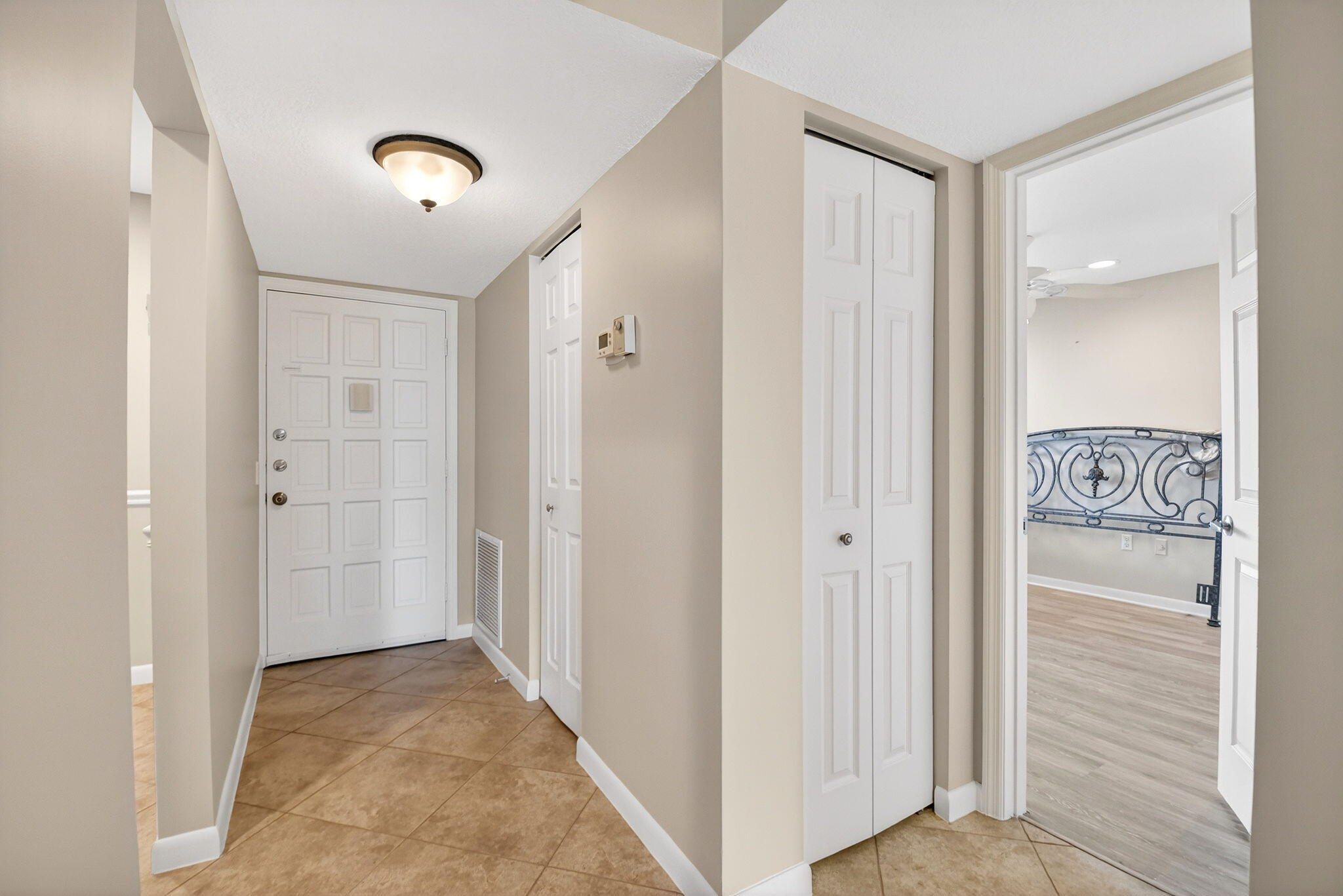 FOUNTAINS OF PALM BEACH CONDO 5 - Residential