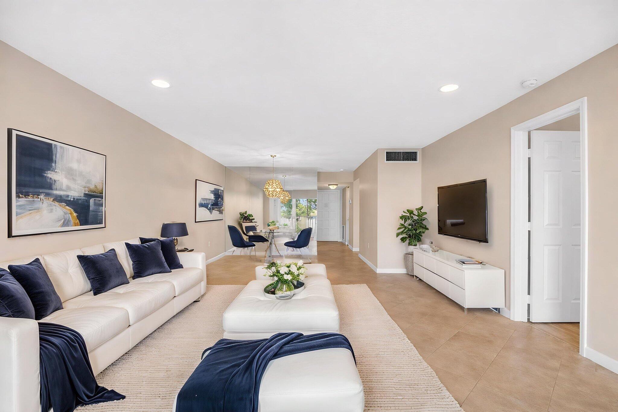 FOUNTAINS OF PALM BEACH CONDO 5 - Residential