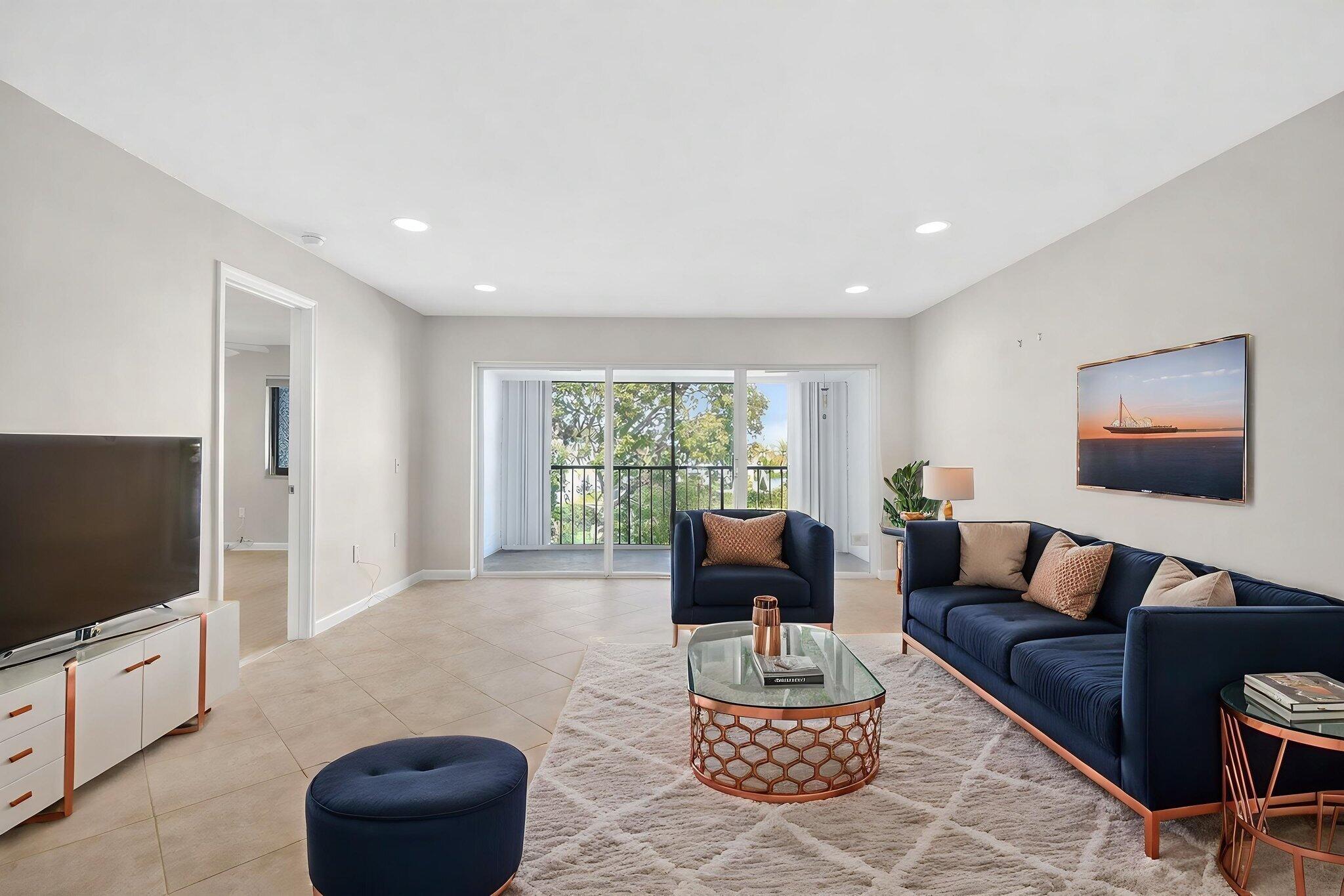 FOUNTAINS OF PALM BEACH CONDO 5 - Residential