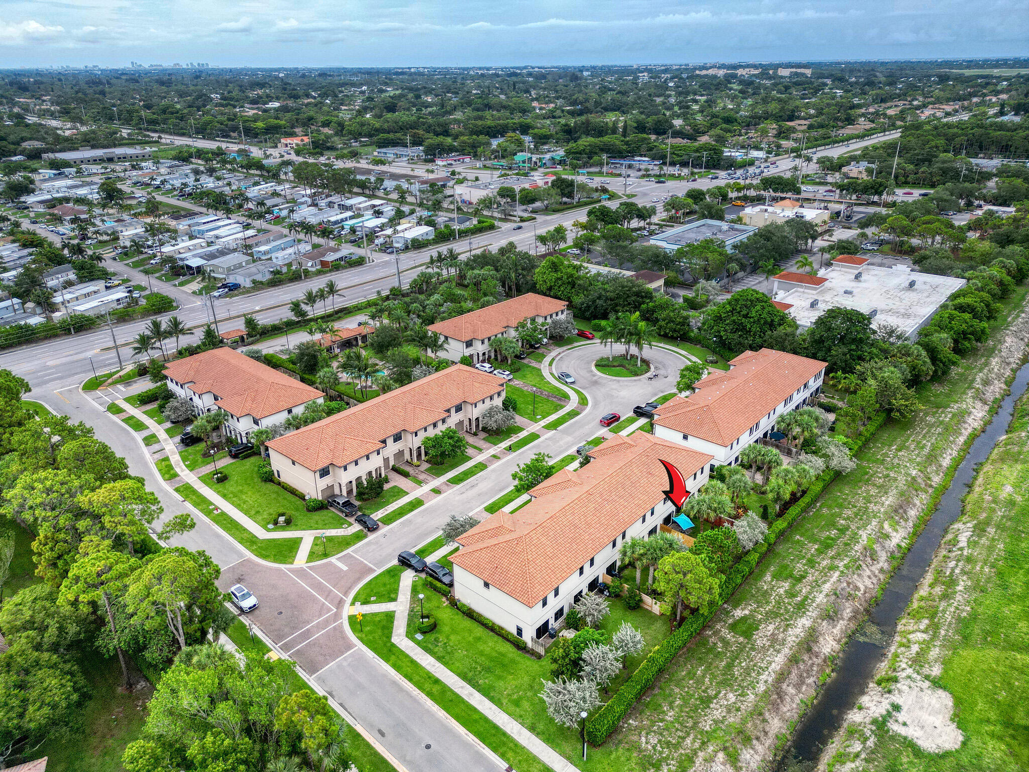 SABAL GROVE PLAT TWO - Residential Lease