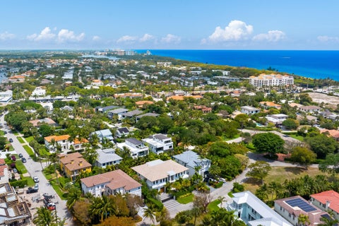 Tiny photo for 735 W Fern Drive, Boca Raton, FL 33432 (MLS # B26079128)