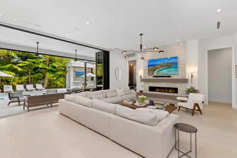 Tiny photo for 735 W Fern Drive, Boca Raton, FL 33432 (MLS # B26079128)
