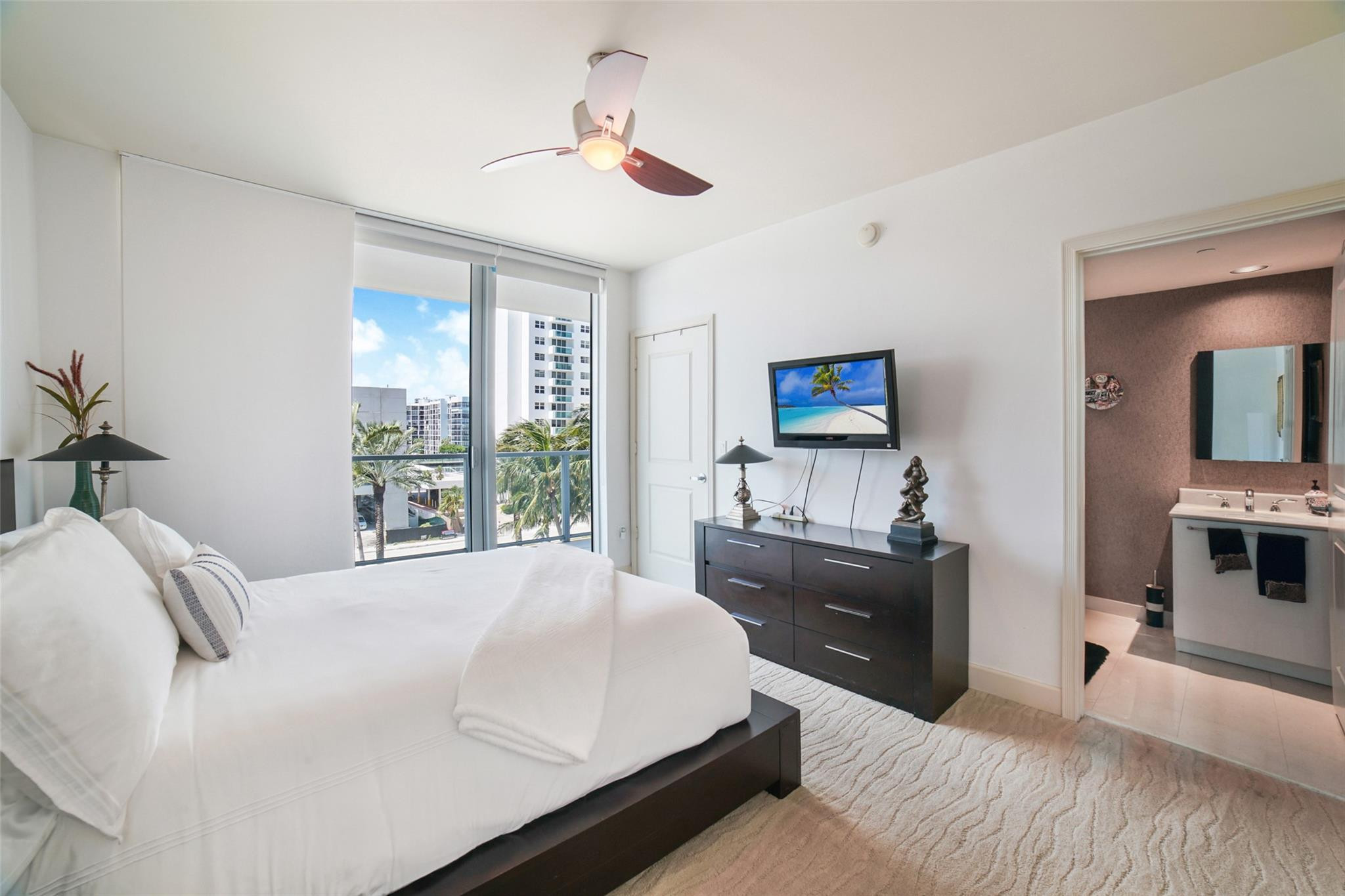 OCEAN PALMS CONDO - Residential Lease