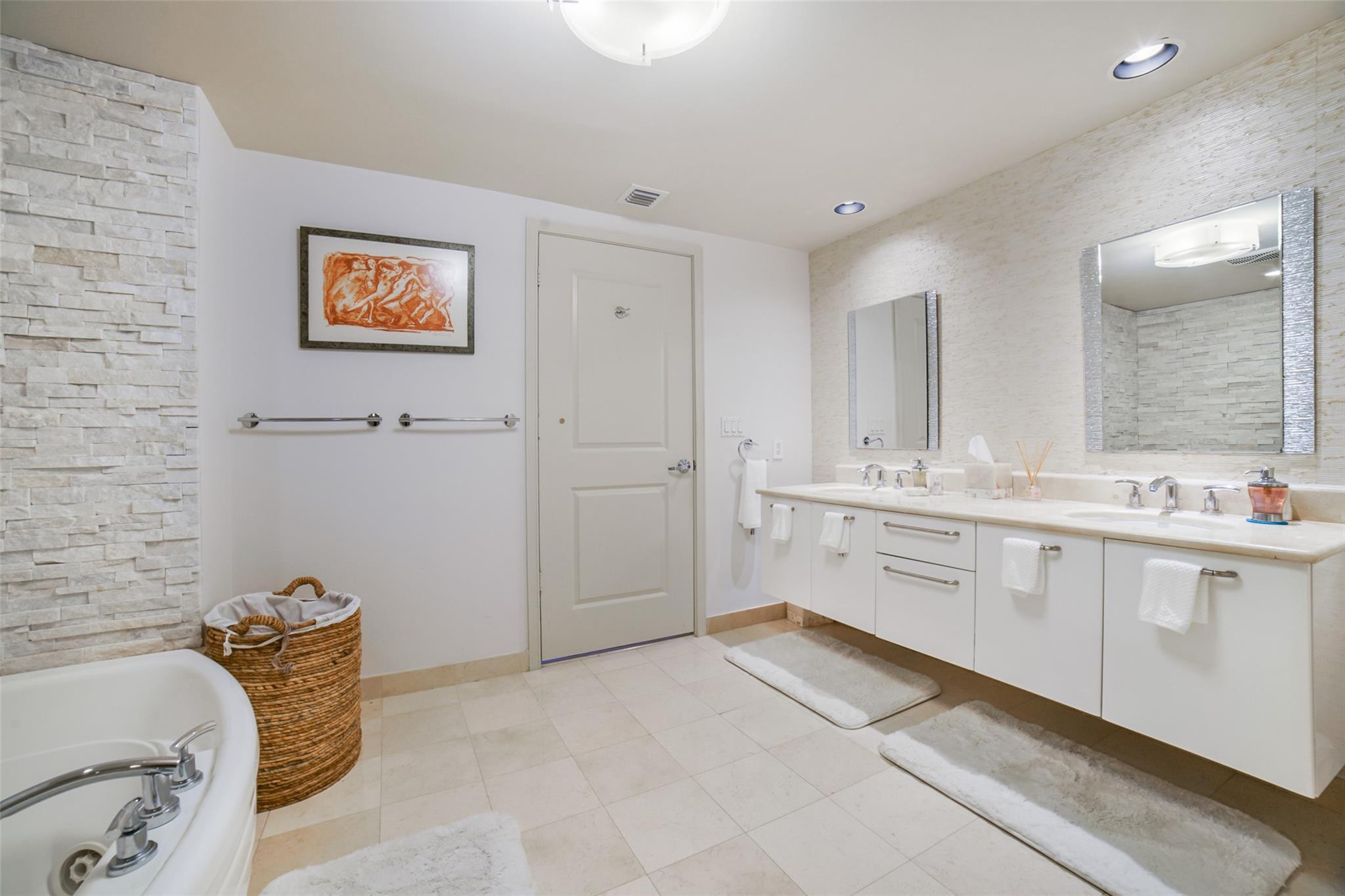 OCEAN PALMS CONDO - Residential Lease