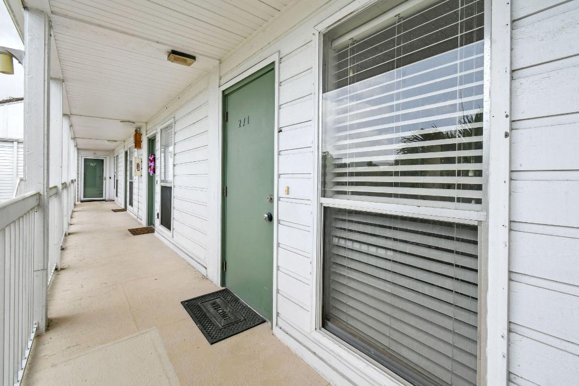 CYPRESS POINT CONDOc - Residential