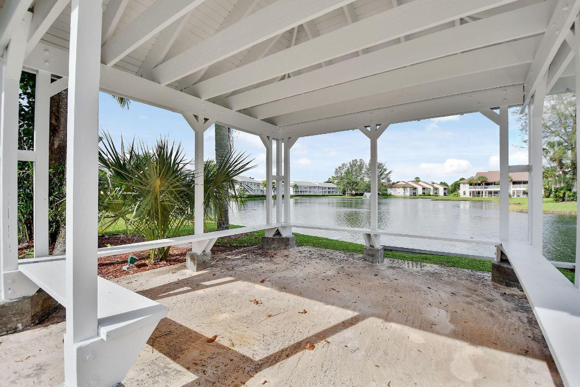 CYPRESS POINT CONDOc - Residential