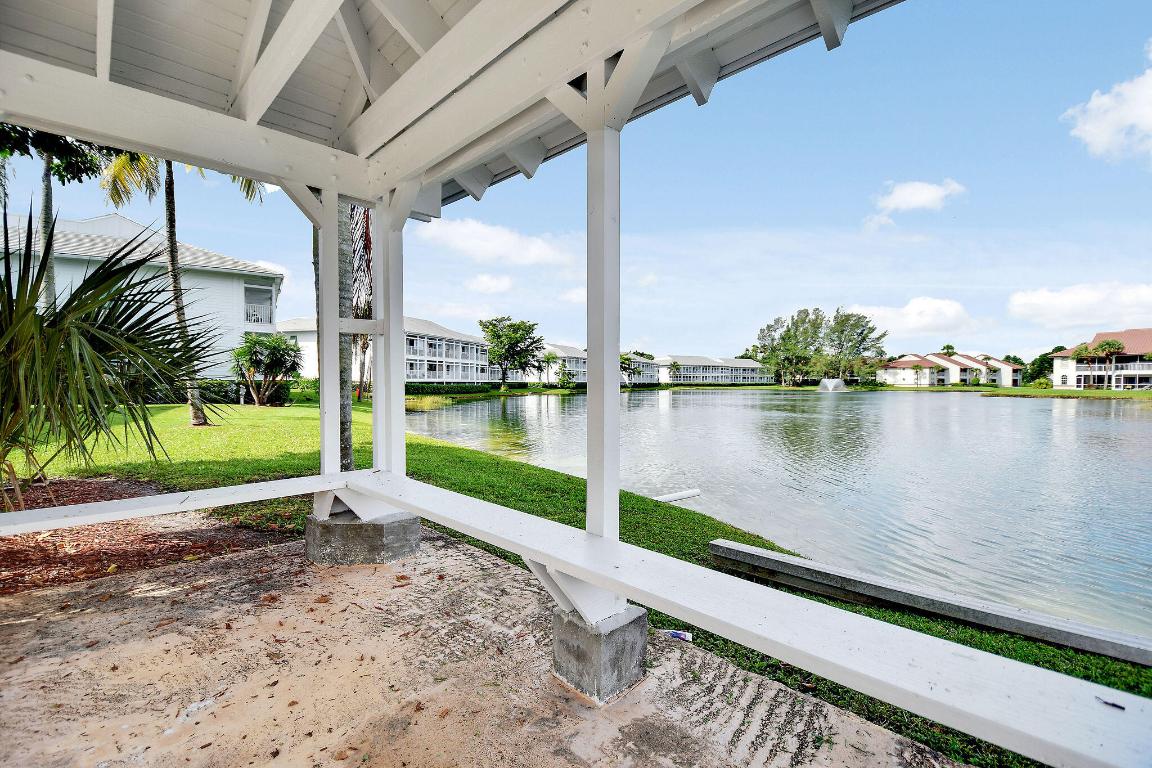 CYPRESS POINT CONDOc - Residential