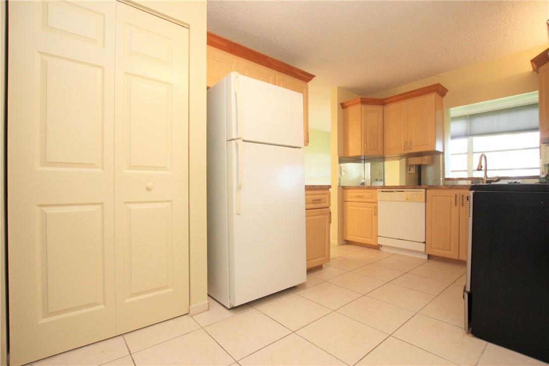 17 Willowbrook Ln 204