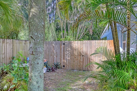 Tiny photo for 799 Huff Road, Haverhill, FL 33415 (MLS # B26089929)