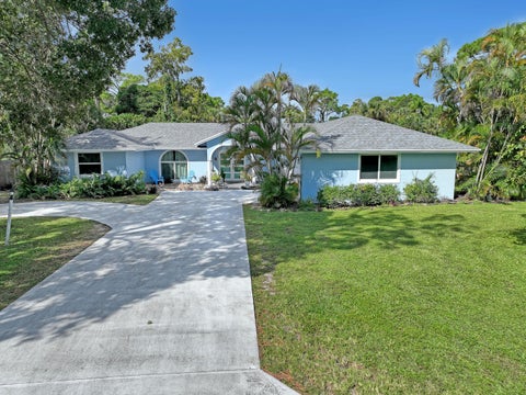 Tiny photo for 799 Huff Road, Haverhill, FL 33415 (MLS # B26089929)