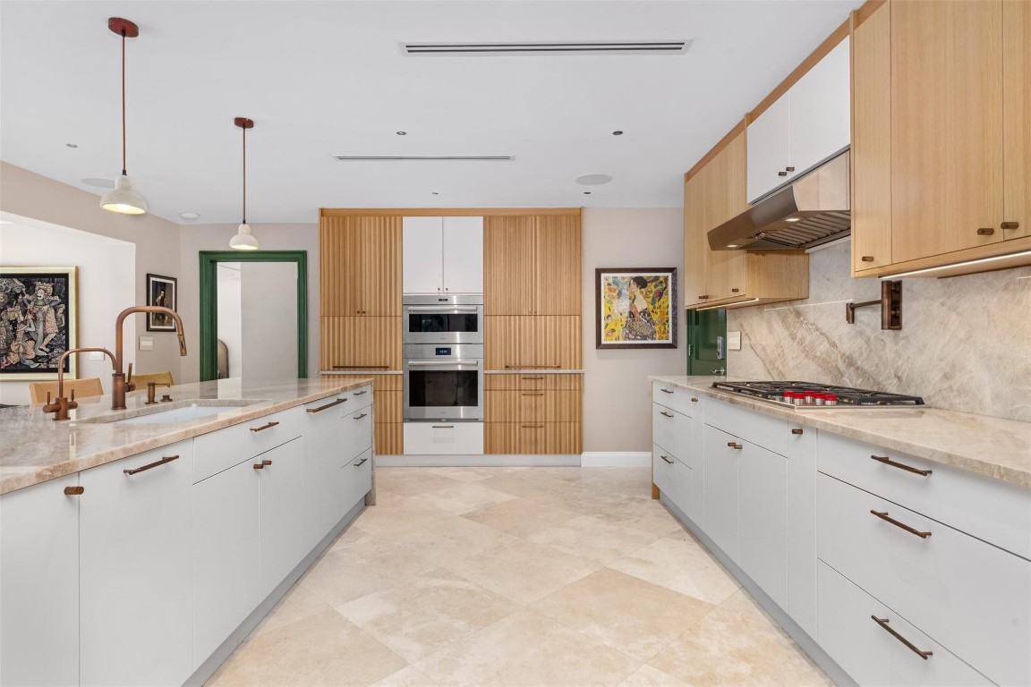 Sunrise Key 45-6 B - Residential