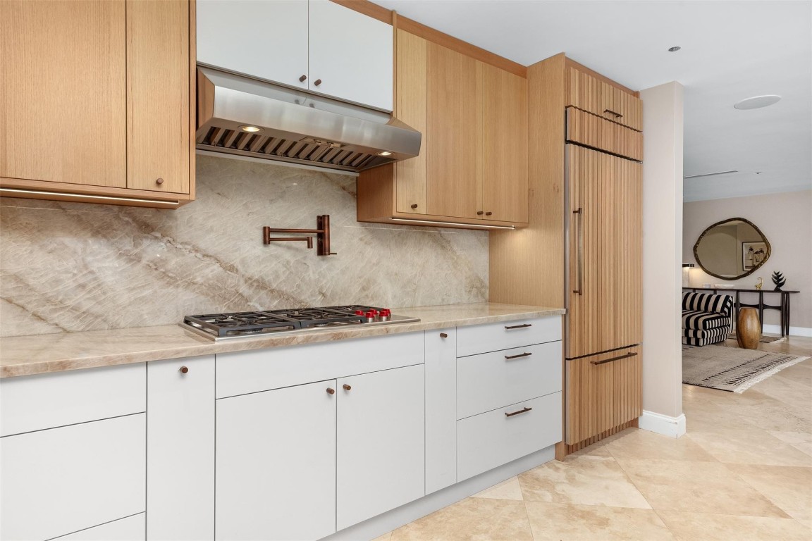 Sunrise Key 45-6 B - Residential