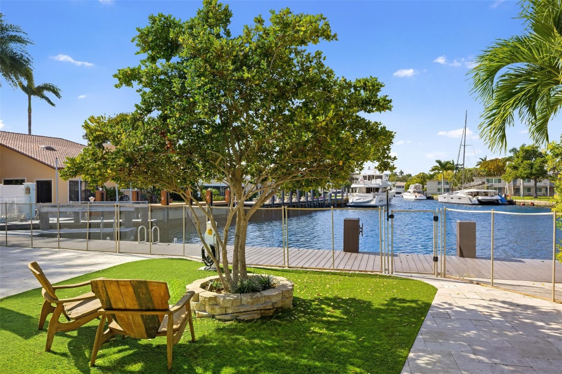 Sunrise Key 45-6 B - Residential