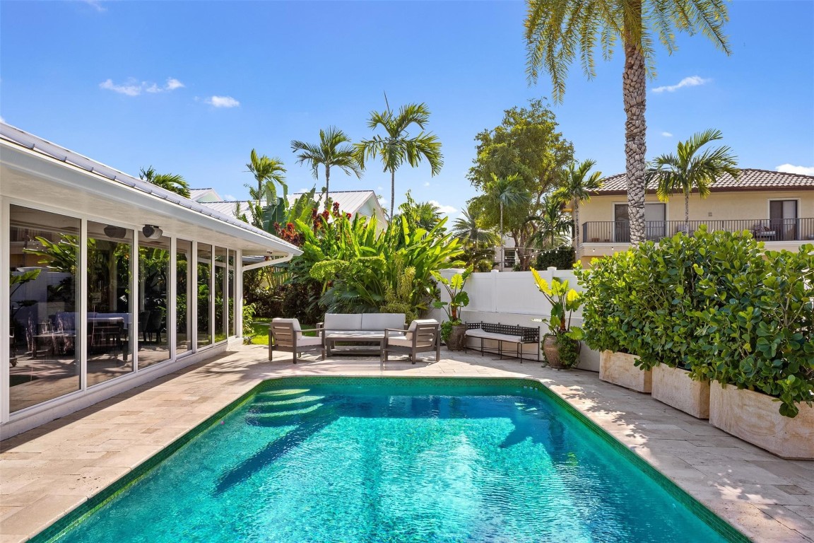 Sunrise Key 45-6 B - Residential