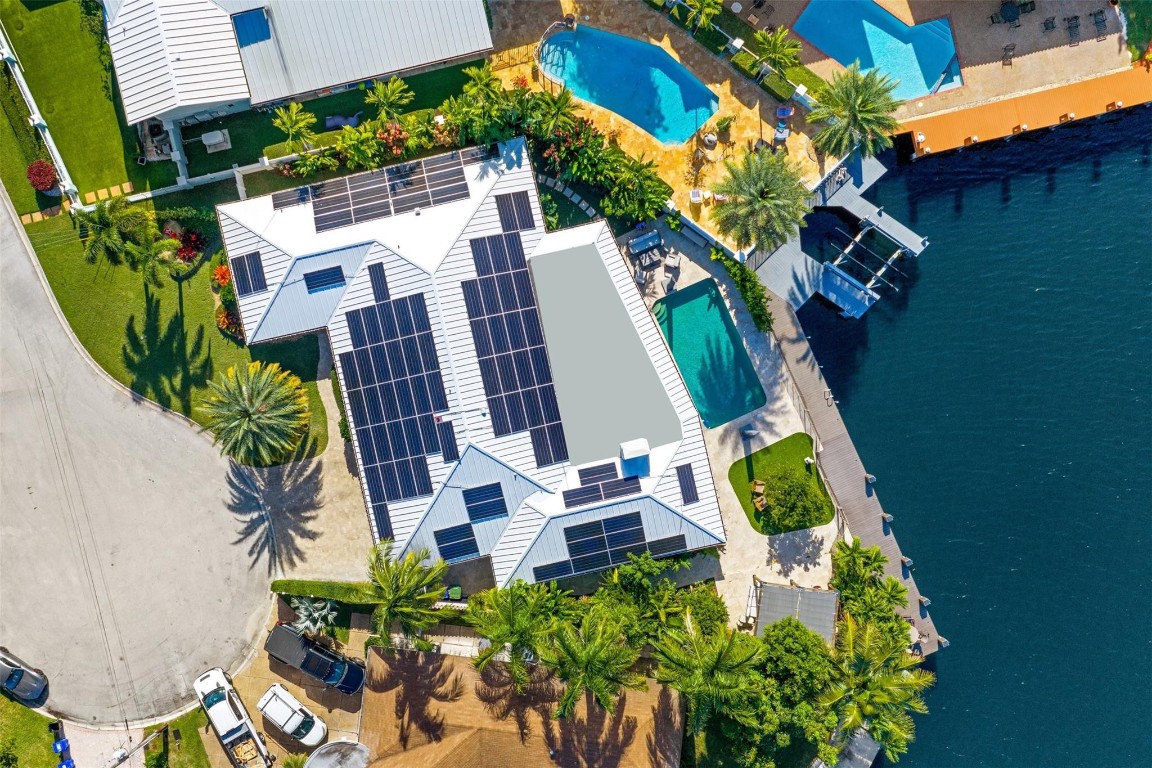 Sunrise Key 45-6 B - Residential