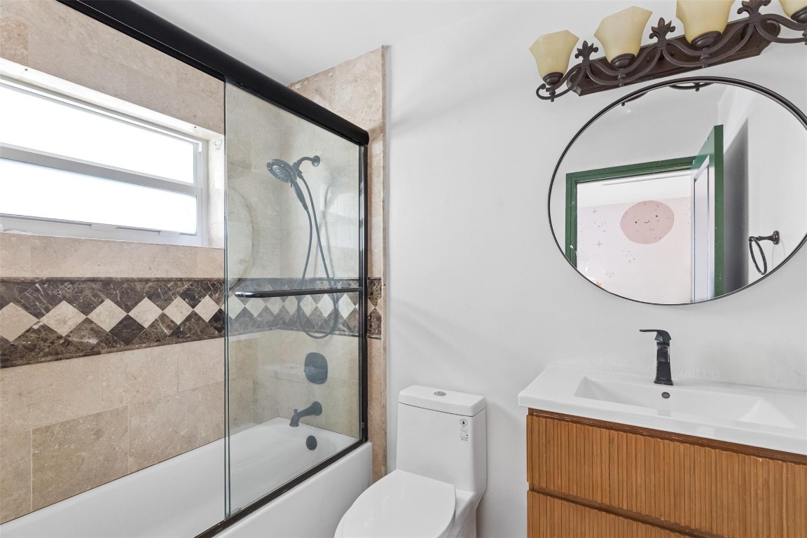 Sunrise Key 45-6 B - Residential