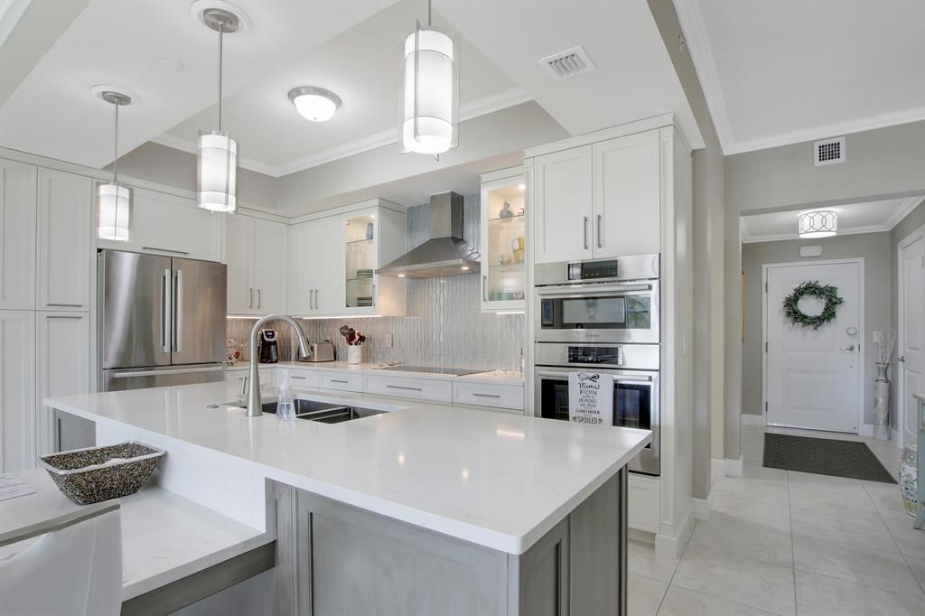 Photo of 724 Bay Colony Drive S, Juno Beach, FL 33408 (MLS # R10749100)