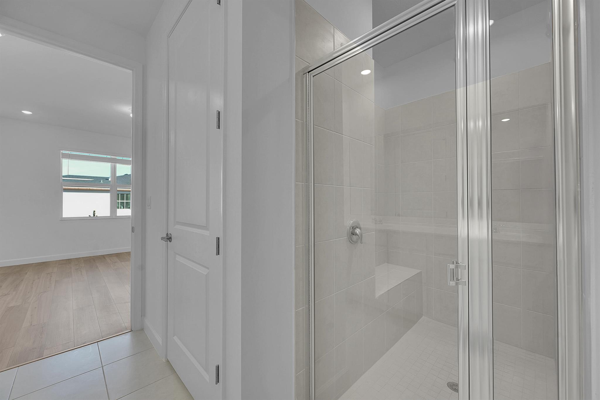 SEAGROVE / MEETS AND BOUN - Residential Lease