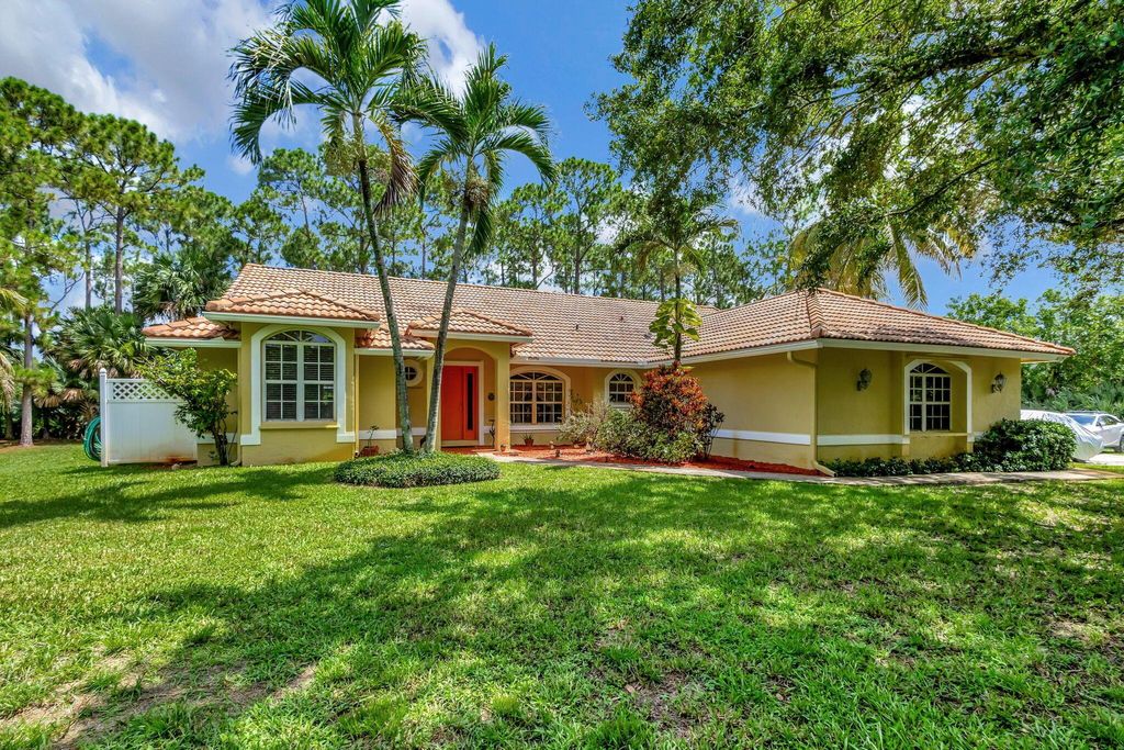 Photo of 14579 62nd Court N, Loxahatchee, FL 33470 (MLS # R11000101)