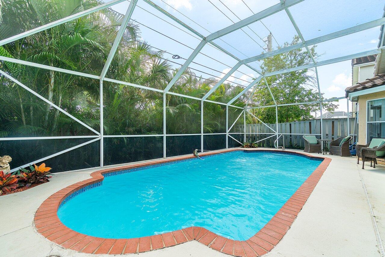 FAIRWAY COVE OF WELLINGTON - Residential Lease