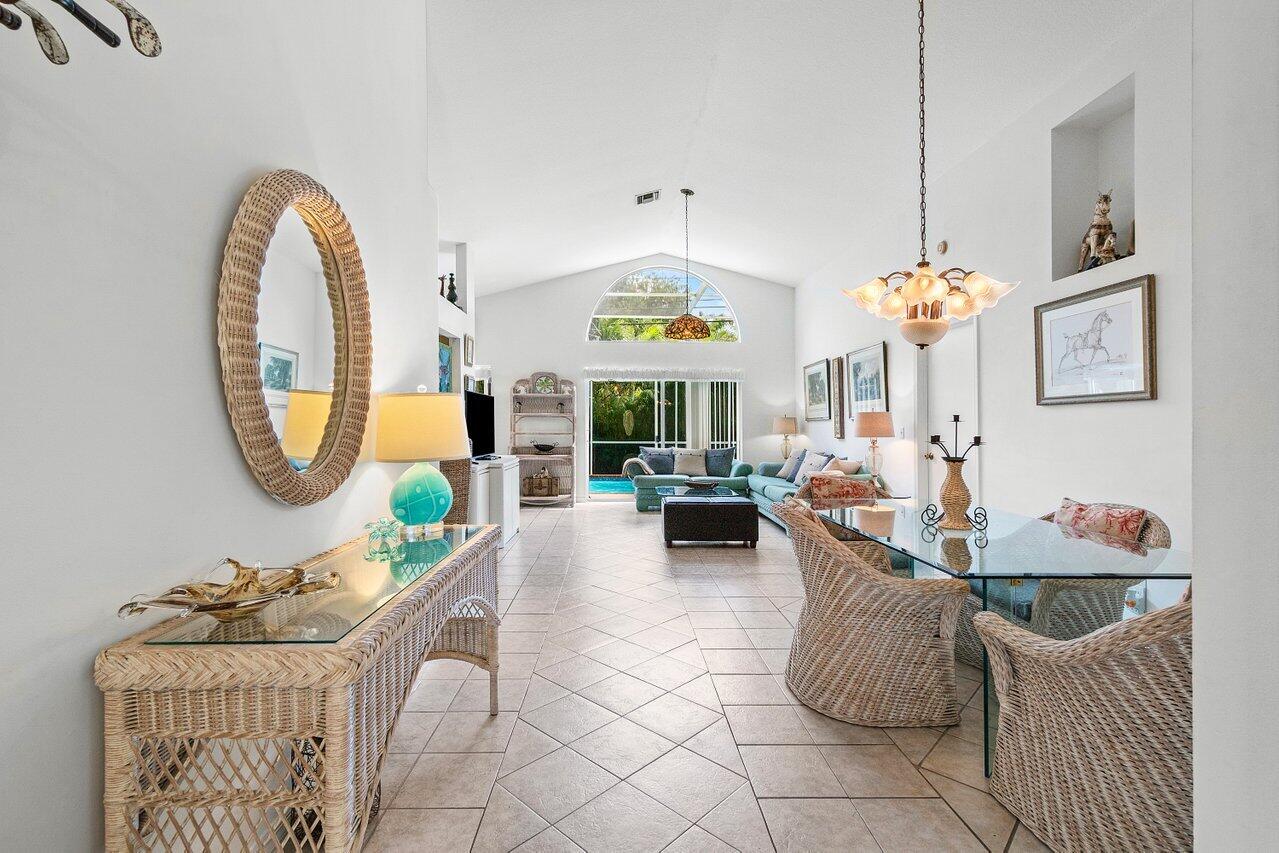 FAIRWAY COVE OF WELLINGTON - Residential Lease