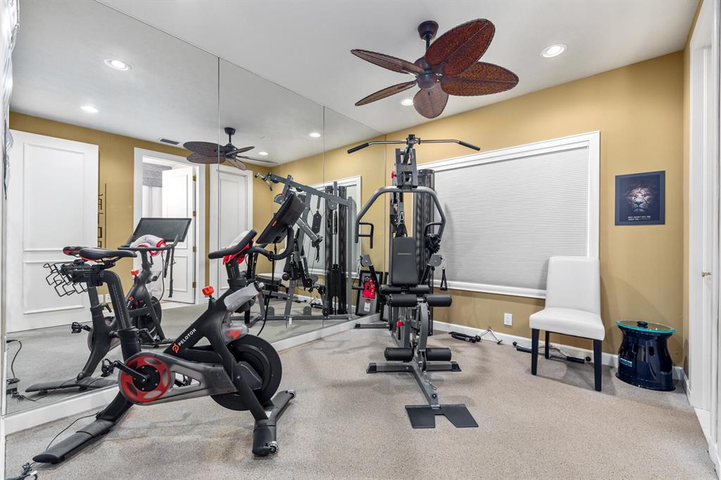 BAY POINTE - Residential