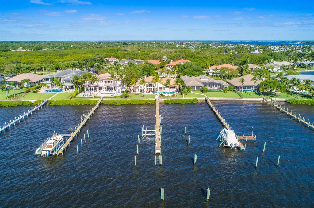 BAY POINTE - Residential