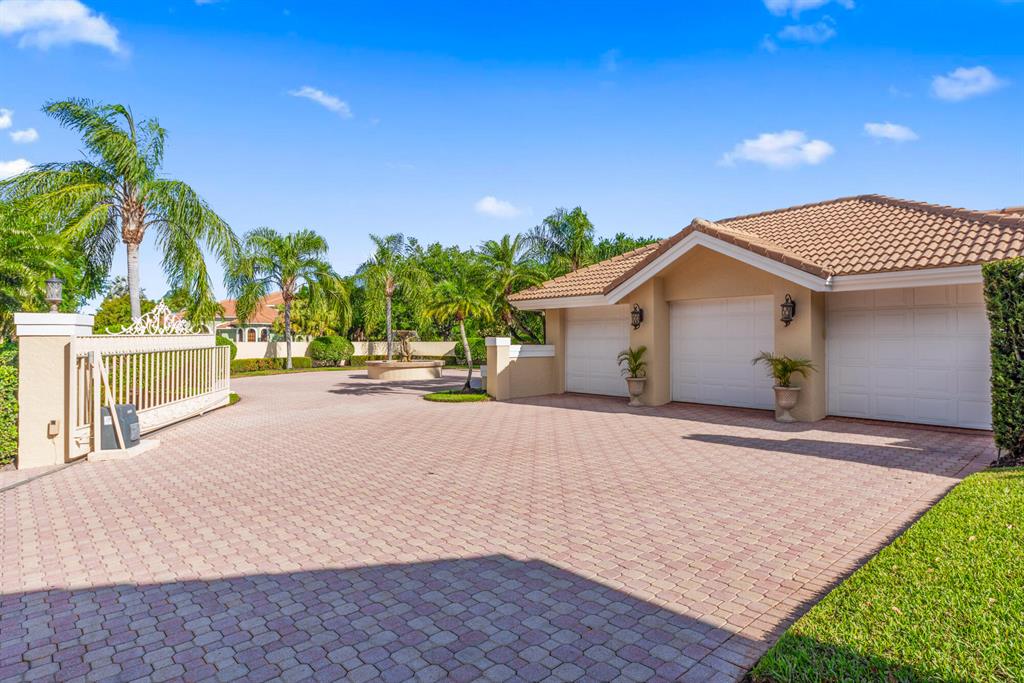 BAY POINTE - Residential