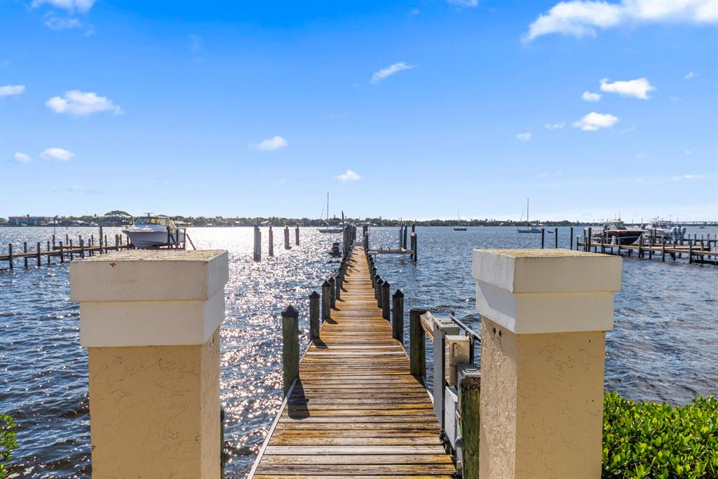 BAY POINTE - Residential