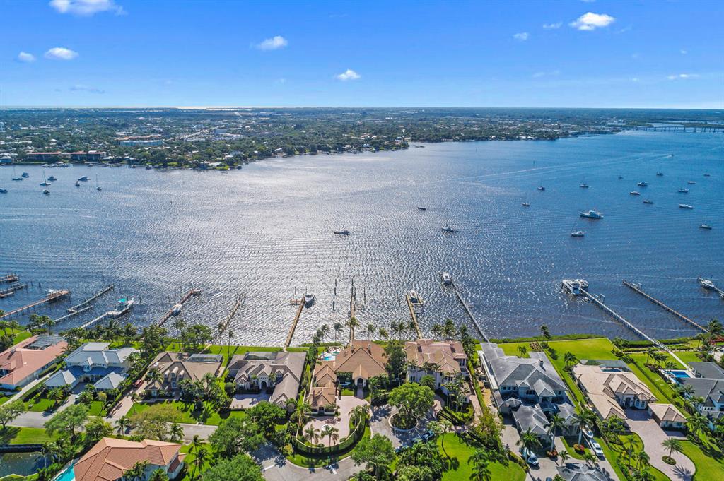 BAY POINTE - Residential