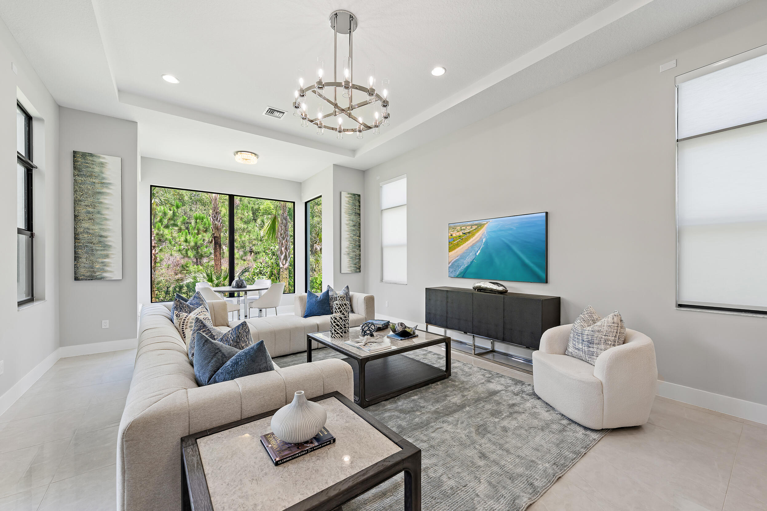 13358 Artisan Circle