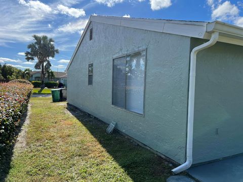 A home in Port St Lucie