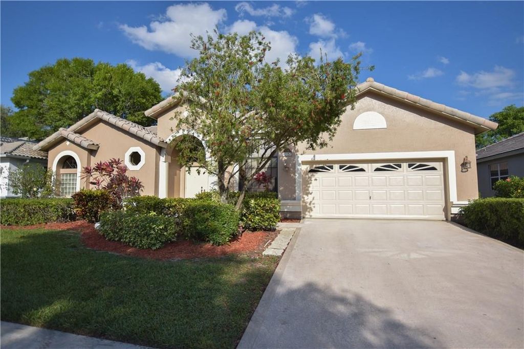 Photo of 10057 Umberland Place, Boca Raton, FL 33428 (MLS # F10443102)