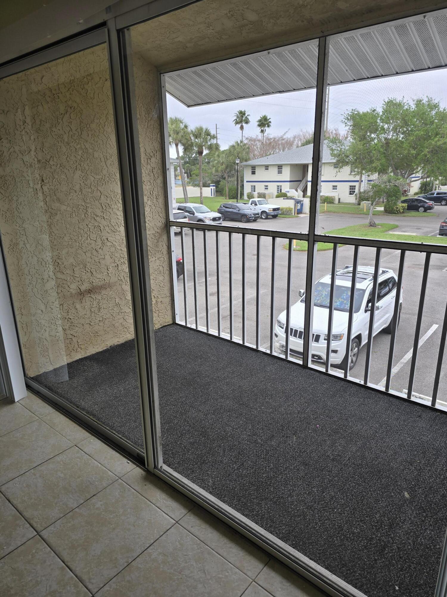 Midport Place I, A Condominium - Residential Lease