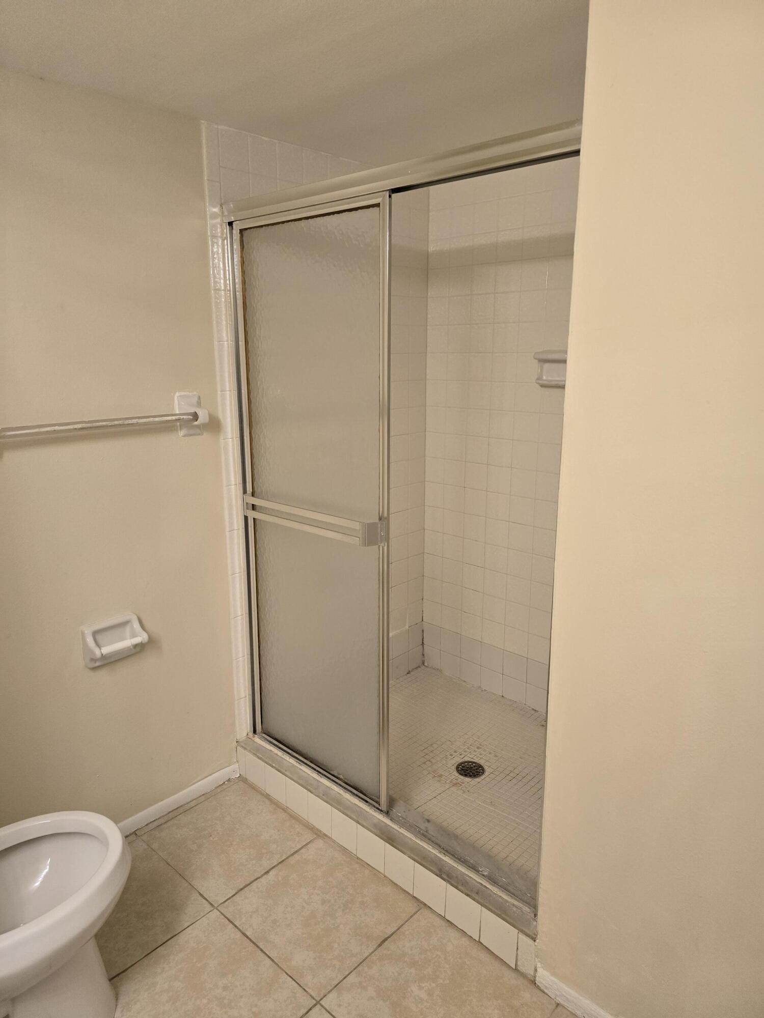 Midport Place I, A Condominium - Residential Lease