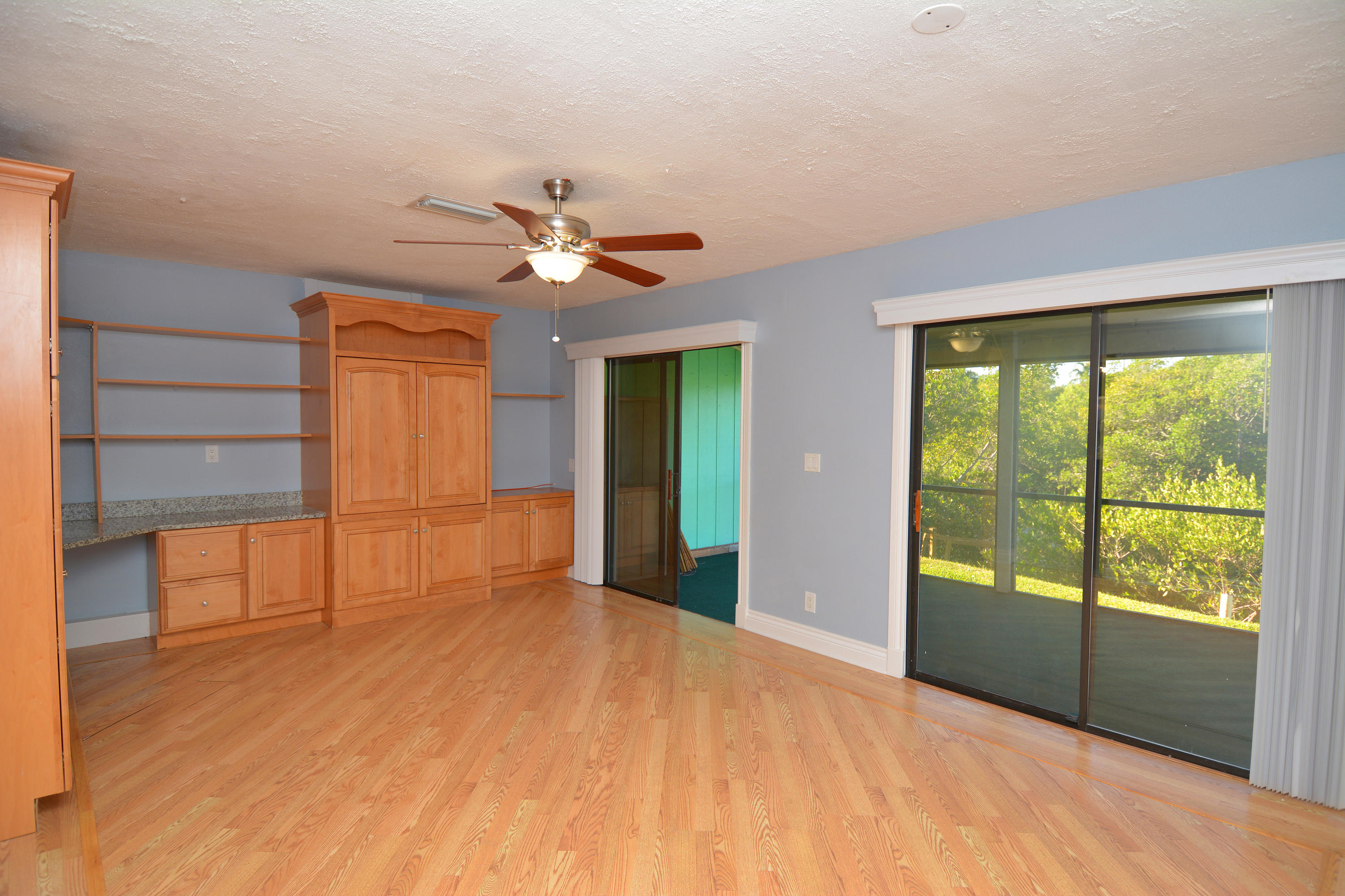 POPPLETON CREEK CONDO - Residential