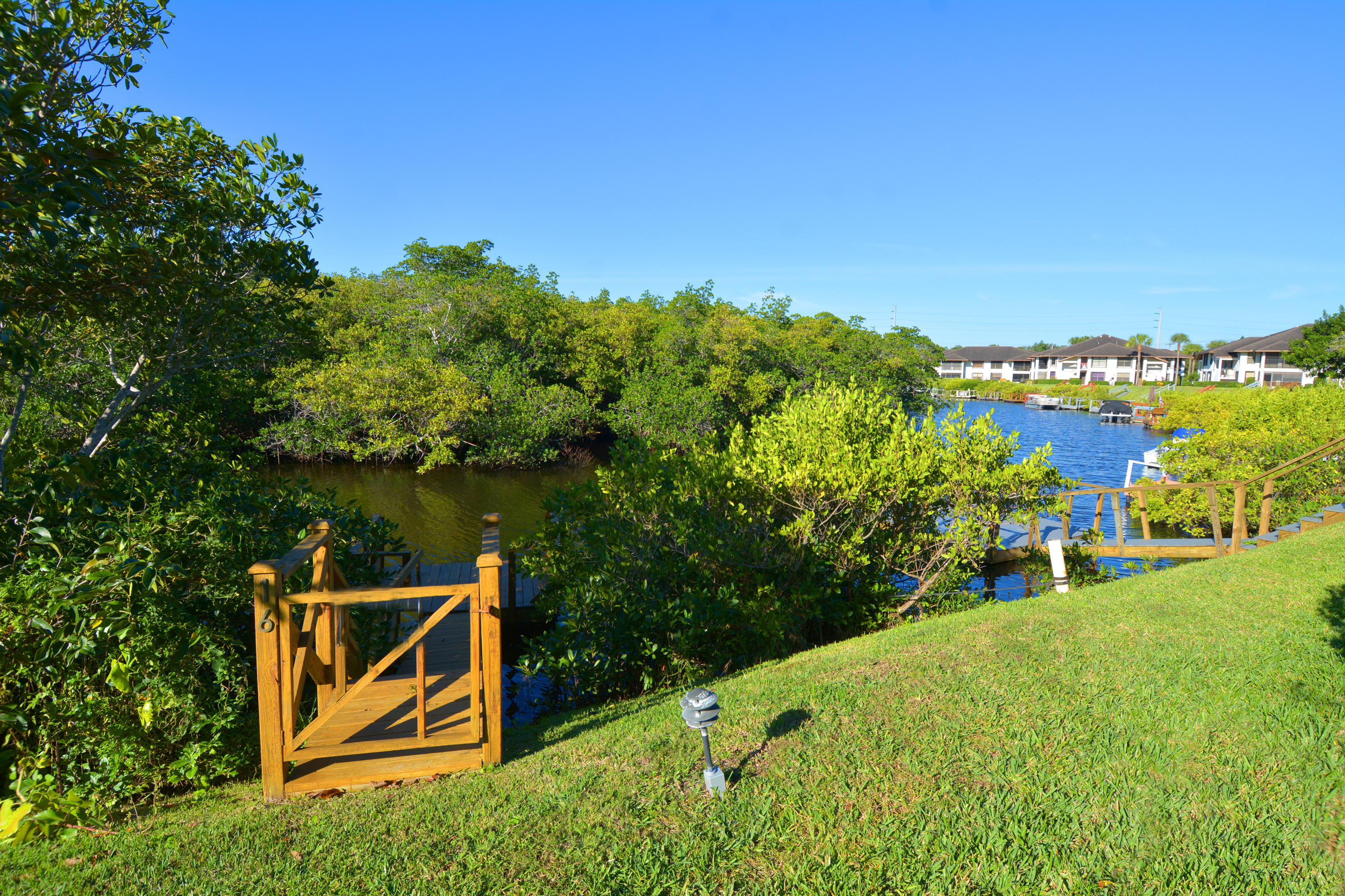 POPPLETON CREEK CONDO - Residential